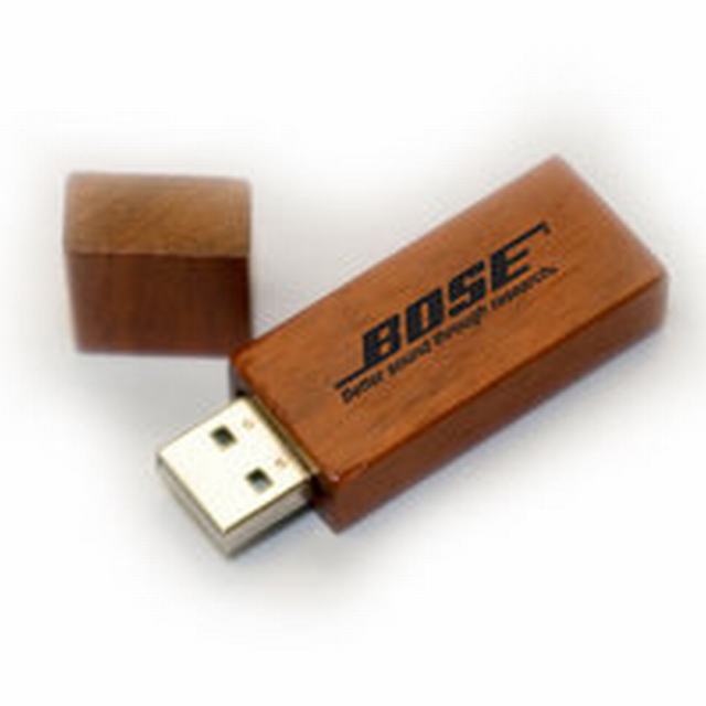 MUW007 Wooden USB Flash Drives